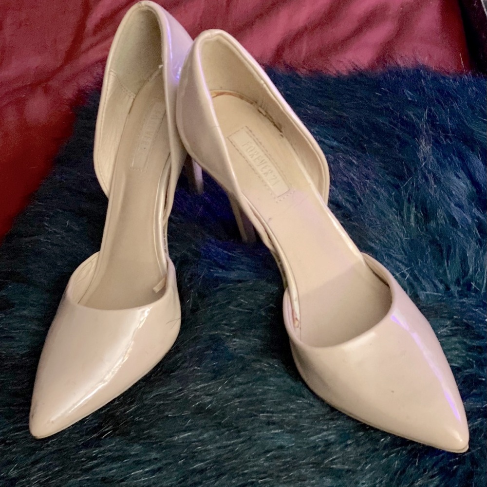 🔥HOT DEAL Patent Leather Heels from Forever 21